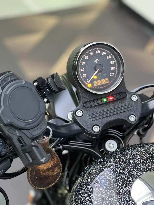 二手哈雷戴维森Iron883 硬汉