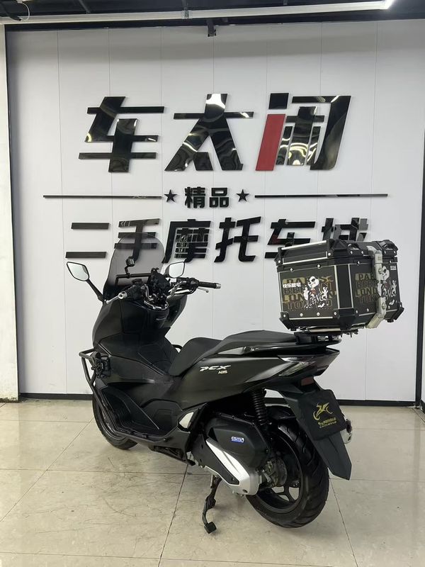 二手五羊本田PCX