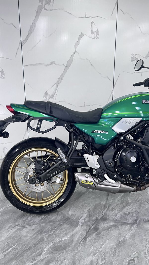 二手川崎Z650RS