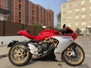 二手奥古斯塔Superveloce 800