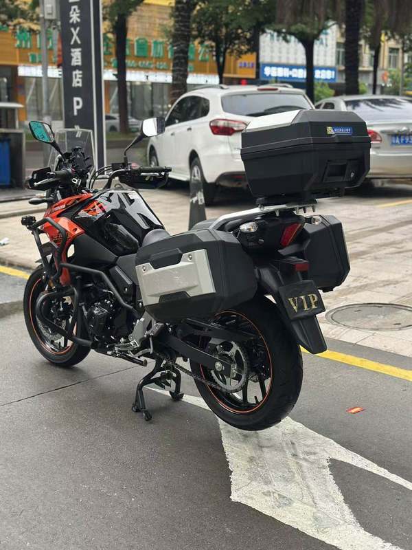 二手豪爵铃木DL250