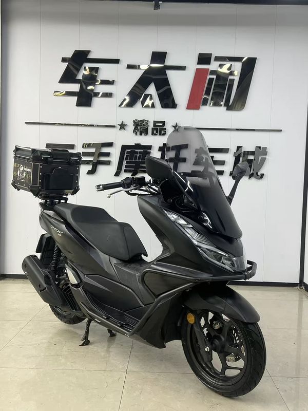 二手五羊本田PCX