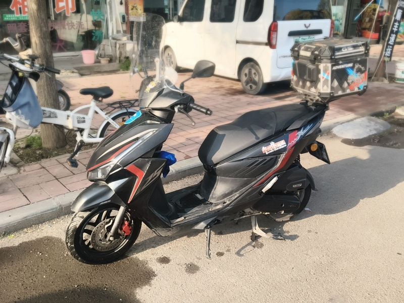 二手五羊本田NWX125