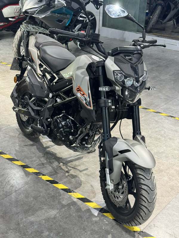 二手贝纳利小暴龙TNT125