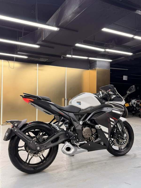 二手无极300RR