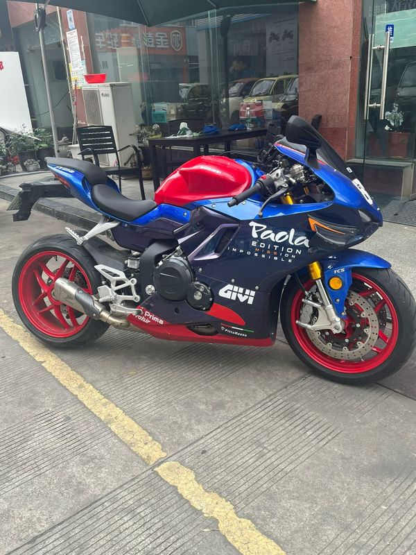 二手摩迪威800RS