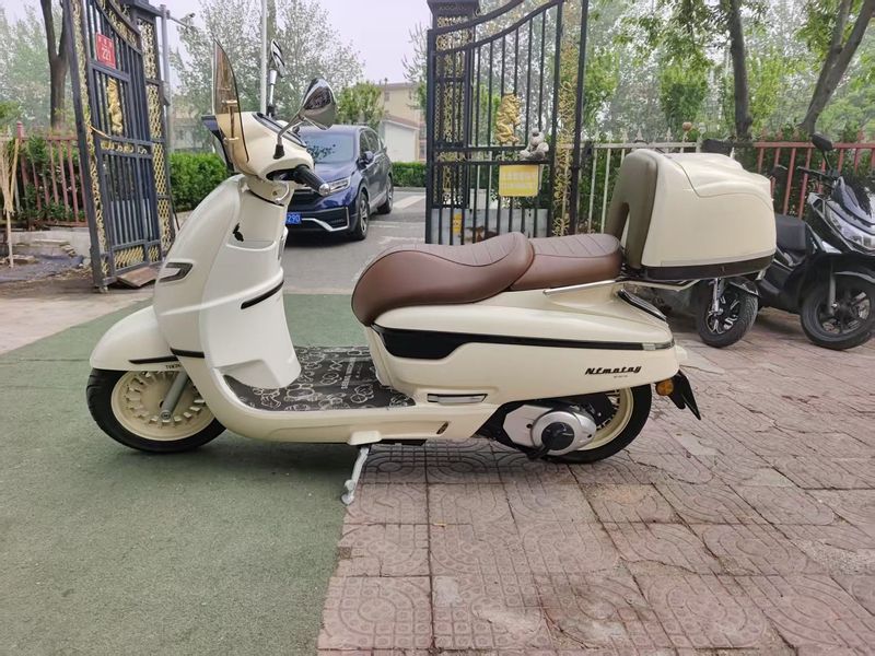 二手南方梦拉丽莎 飞戈