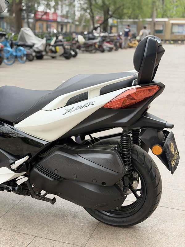 二手雅马哈XMAX