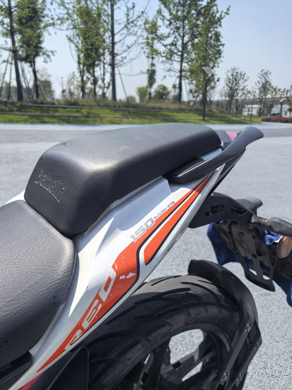 二手贝纳利红宝龙 TNT150i