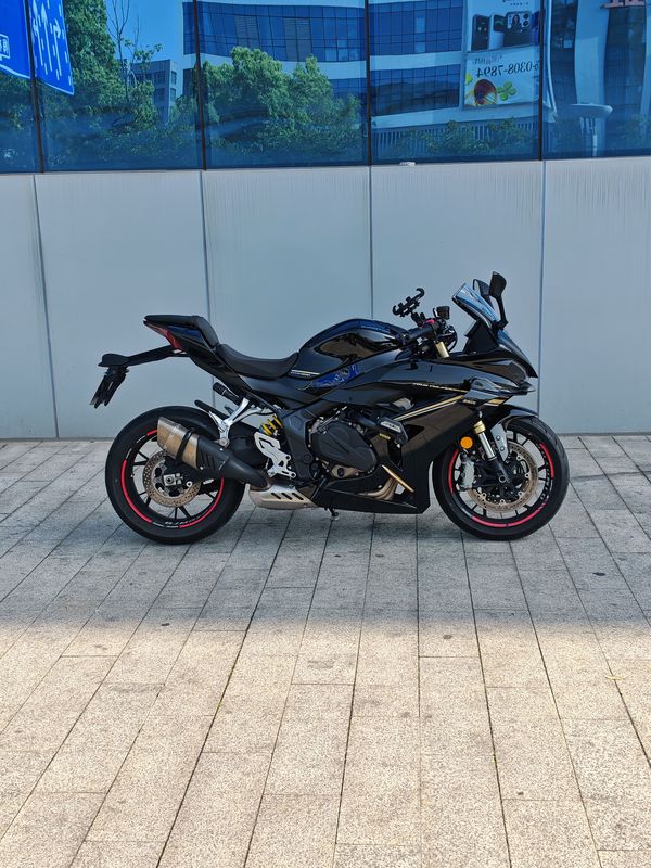 二手QJMOTOR赛800