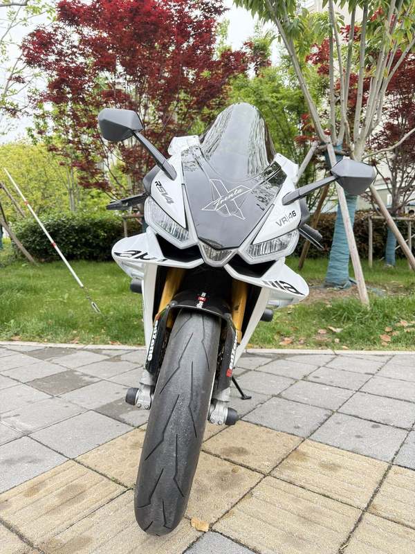 二手阿普利亚RSV4