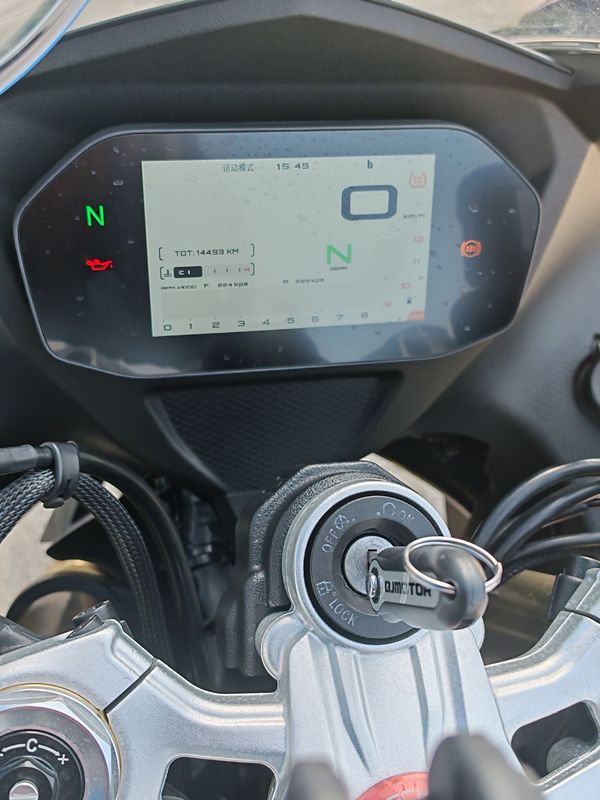 二手QJMOTOR赛800