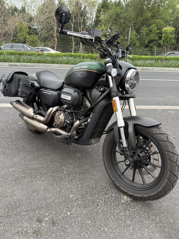 二手QJMOTOR闪300