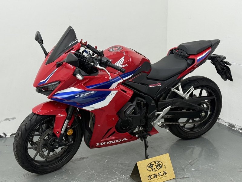 二手本田CBR400R