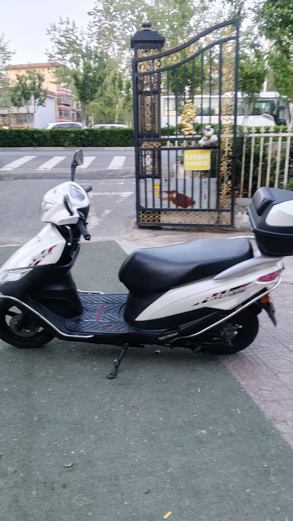 二手济南铃木优友 UU125i