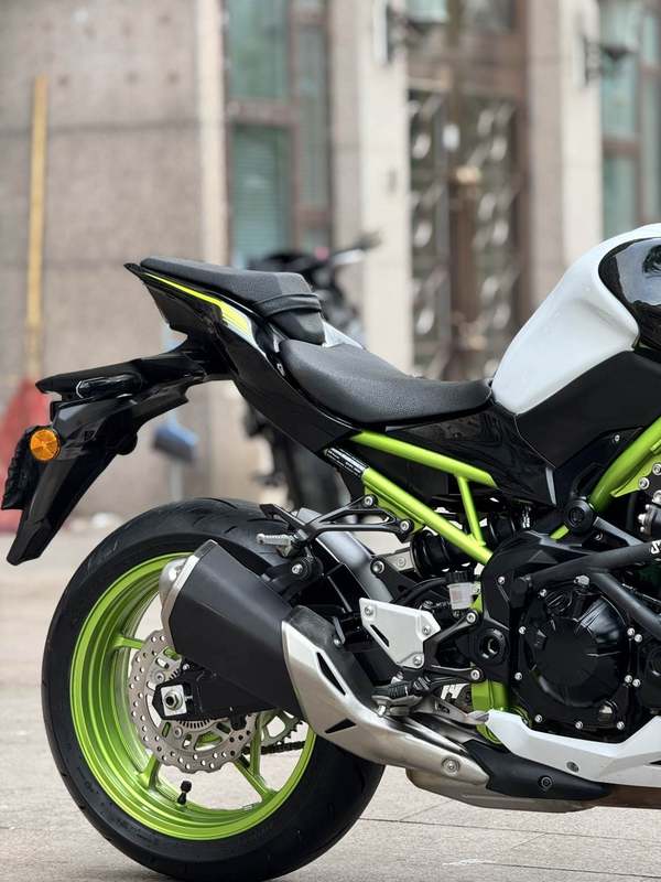 二手川崎Z900
