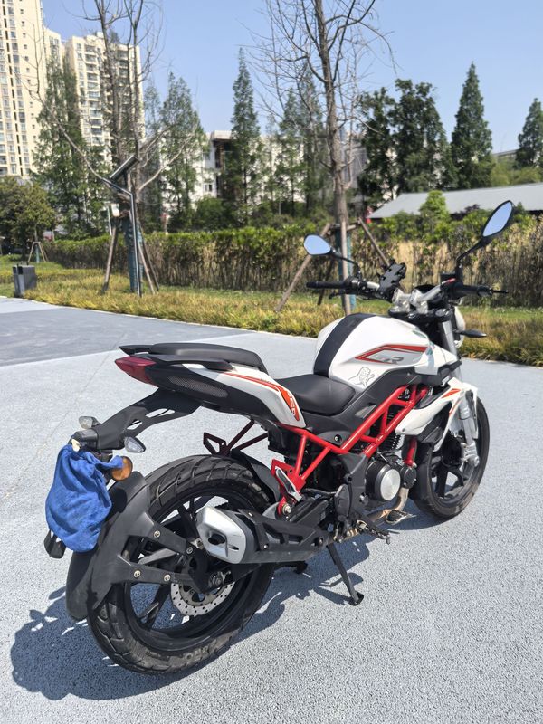 二手贝纳利红宝龙 TNT150i