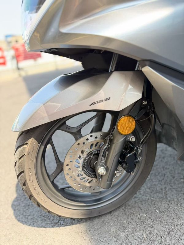 二手五羊本田PCX