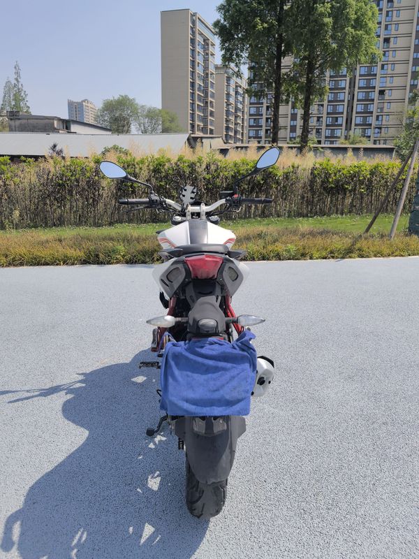 二手贝纳利红宝龙 TNT150i