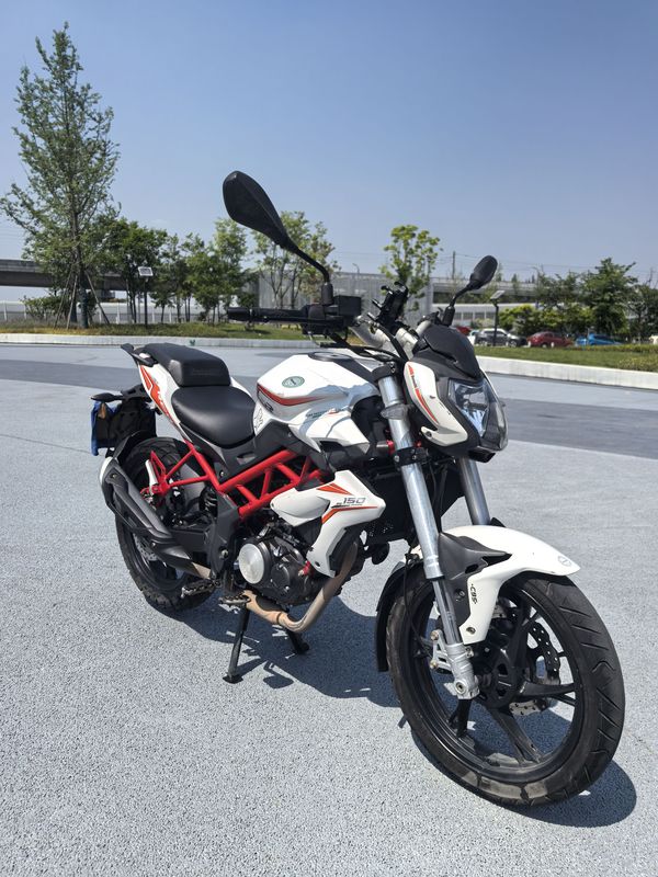 二手贝纳利红宝龙 TNT150i