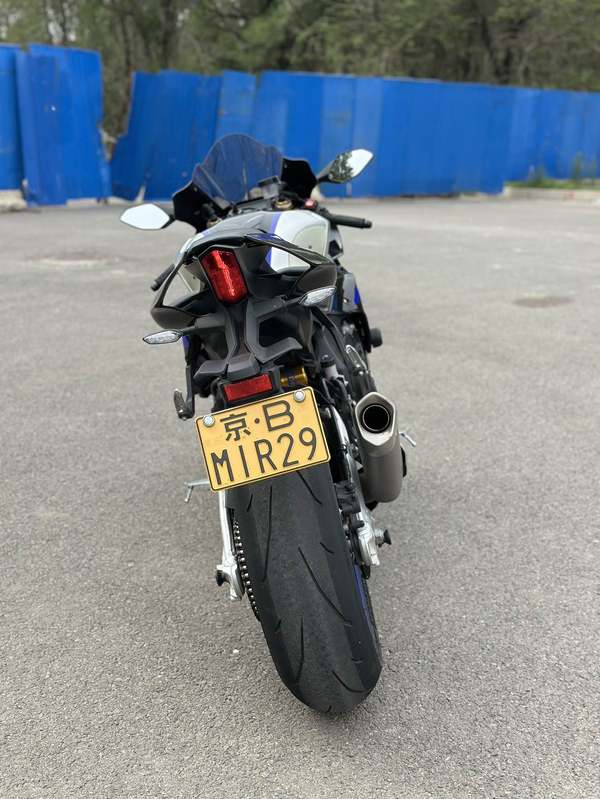 二手雅马哈YZF-R1