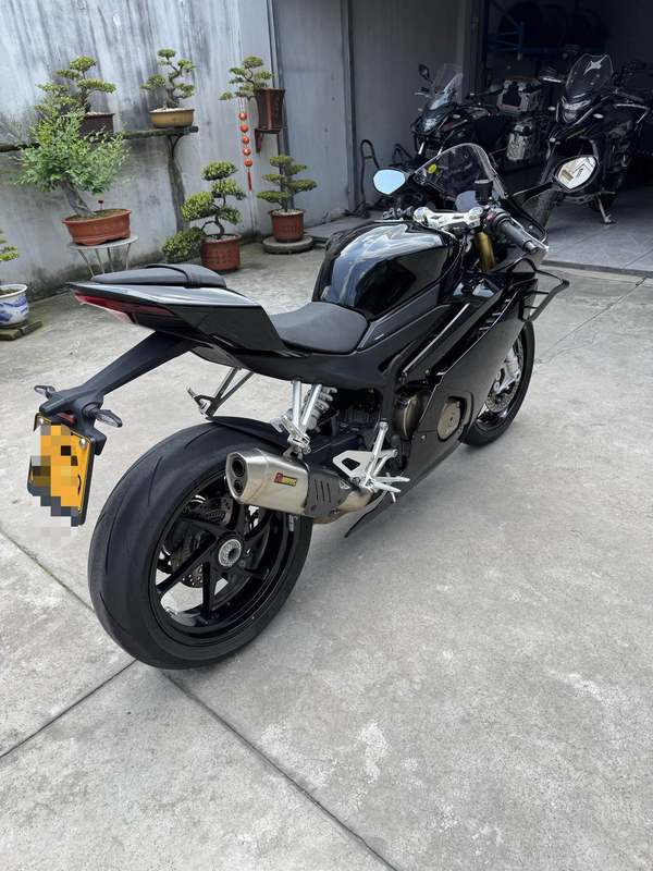 二手张雪机车500RR