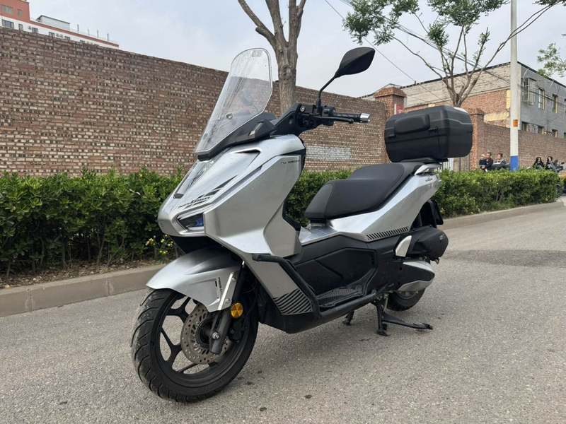 二手五羊本田NWT150