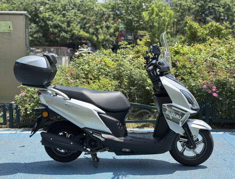 二手济南铃木UY125