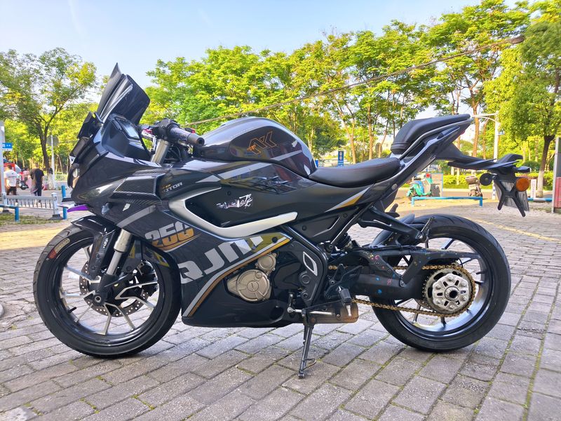 二手QJMOTOR赛250