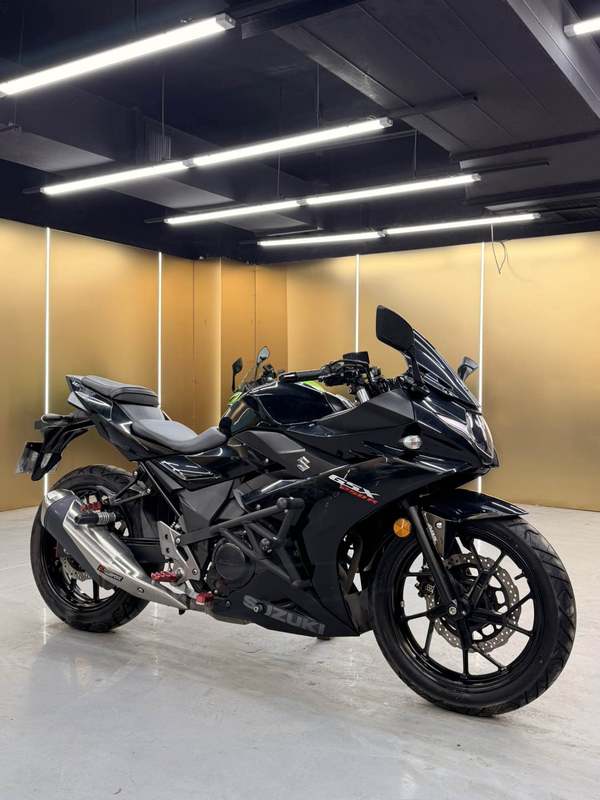 二手豪爵铃木GSX250R