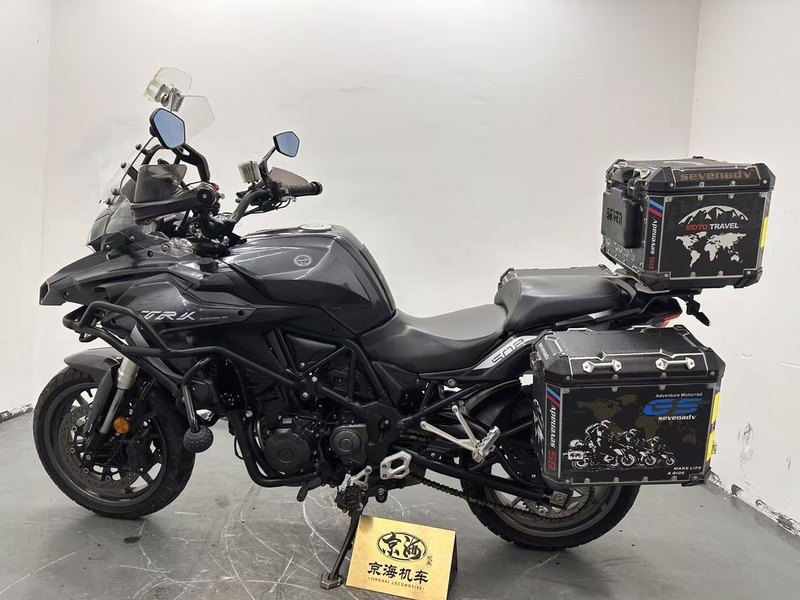二手贝纳利金鹏 TRK502
