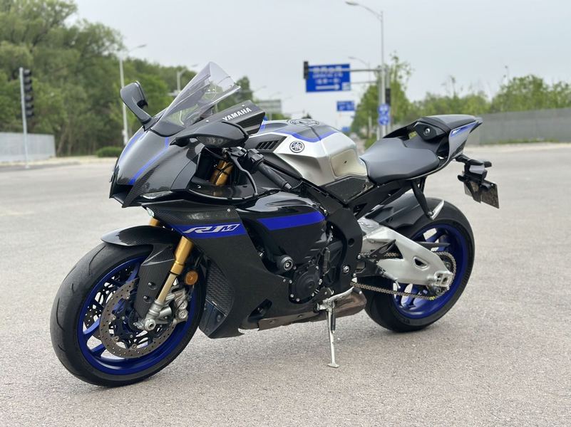 二手雅马哈YZF-R1