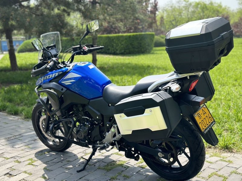 二手豪爵铃木DL250