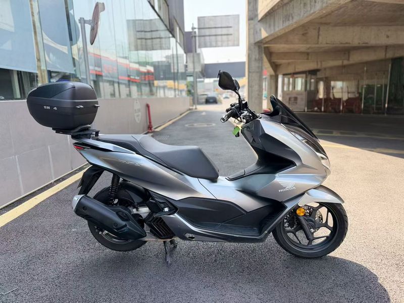 二手五羊本田PCX