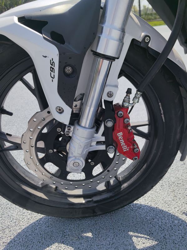 二手贝纳利红宝龙 TNT150i