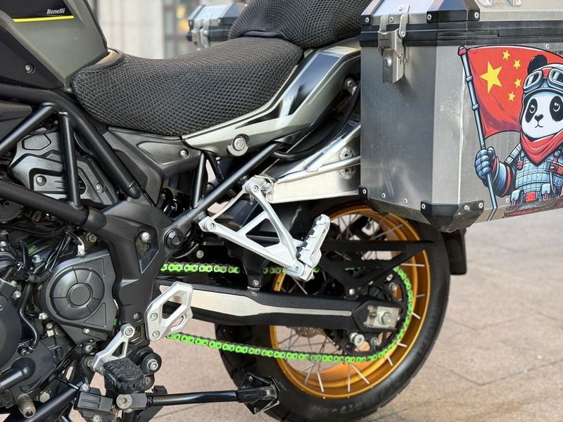 二手贝纳利金鹏 TRK502