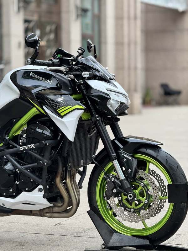二手川崎Z900