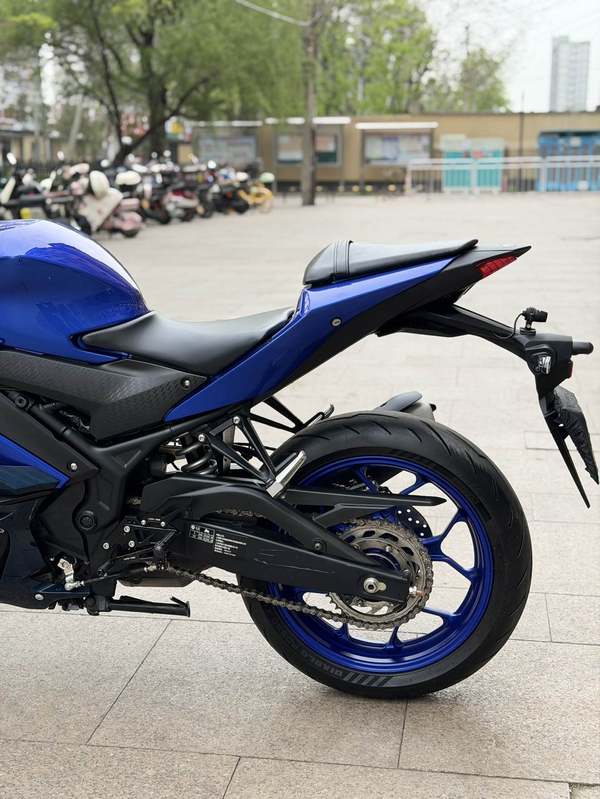 二手雅马哈YZF-R3