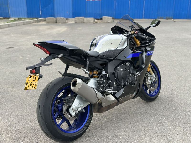 二手雅马哈YZF-R1