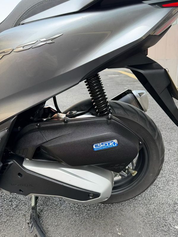 二手五羊本田PCX