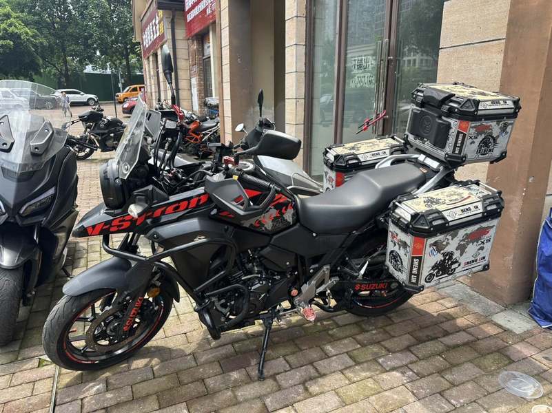 二手豪爵铃木DL250