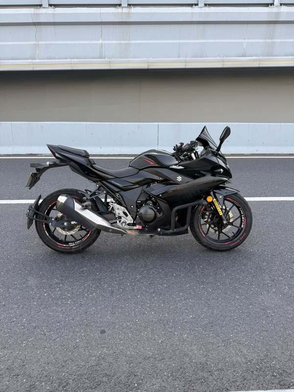 二手豪爵铃木GSX250R
