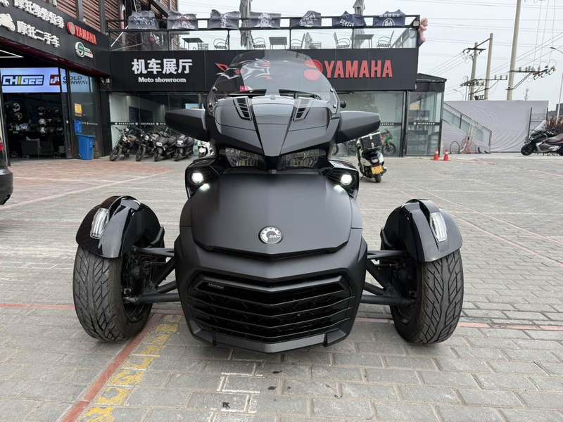 二手庞巴迪Spyder F3 