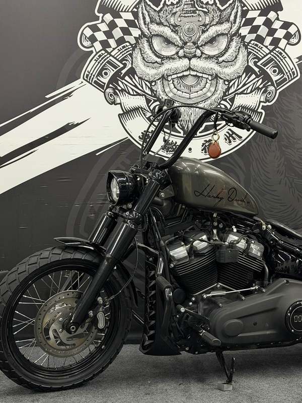 二手哈雷戴维森街霸 Street Bob