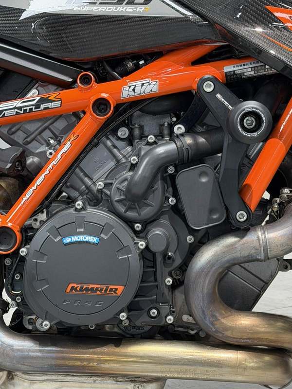 二手KTMR2R1290 Super Duke