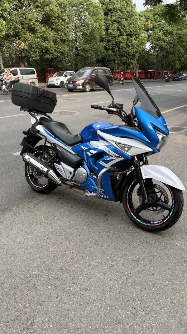 二手铃木GW 250F Inazuma 