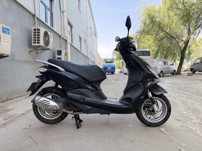 二手比亚乔Fly 150