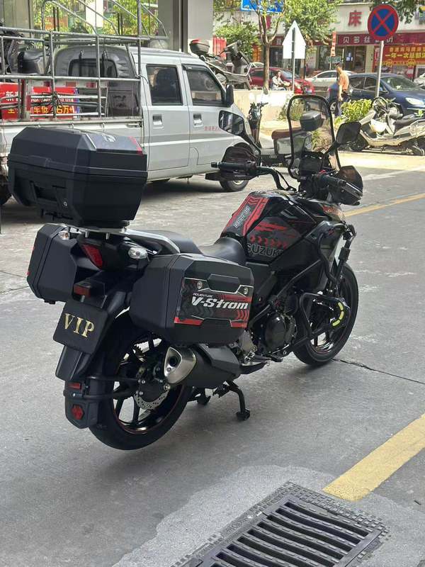 二手豪爵铃木DL250