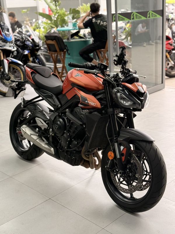 二手凯旋Street Triple 765