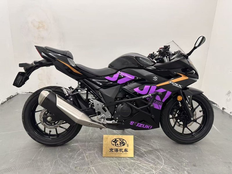 二手豪爵铃木GSX250R